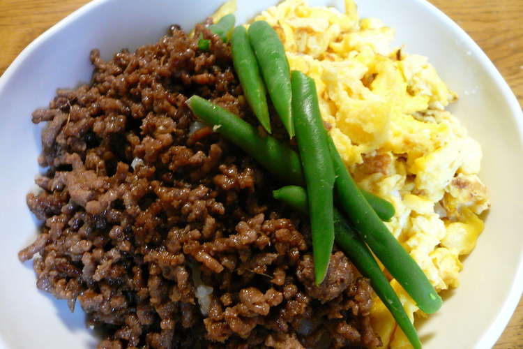 うちの定番 甘辛牛そぼろ丼 レシピ 作り方 By おぶうさま クックパッド 簡単おいしいみんなのレシピが352万品