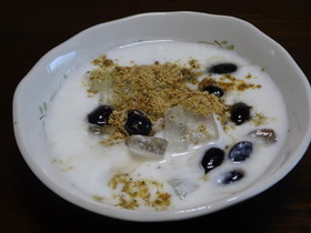 アロエベラの黒豆きなこヨーグルト