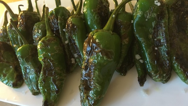 スペインのしし唐 ペミエントス レシピ 作り方 By Roederer クックパッド 簡単おいしいみんなのレシピが355万品