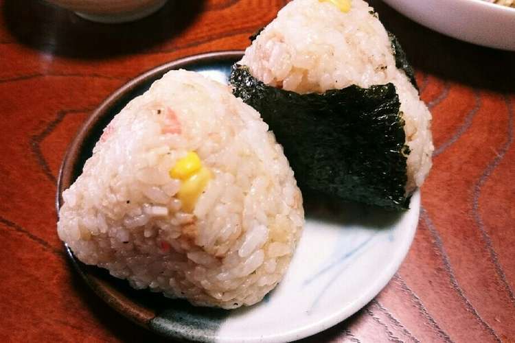超簡単 ツナとバター醤油のおにぎり レシピ 作り方 By Miso7 クックパッド 簡単おいしいみんなのレシピが360万品