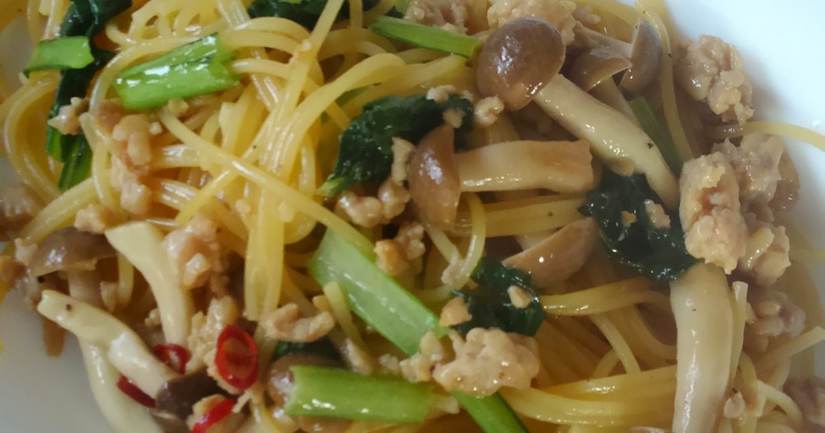 あまった鶏そぼろde和風パスタ レシピ 作り方 By イチママ クックパッド