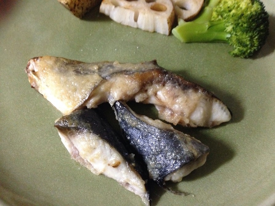 塩麹とごま油 de 簡単しっとり焼き魚！の画像