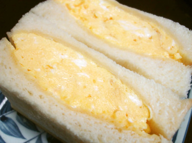 簡単・巻かない厚焼き卵サンドの写真