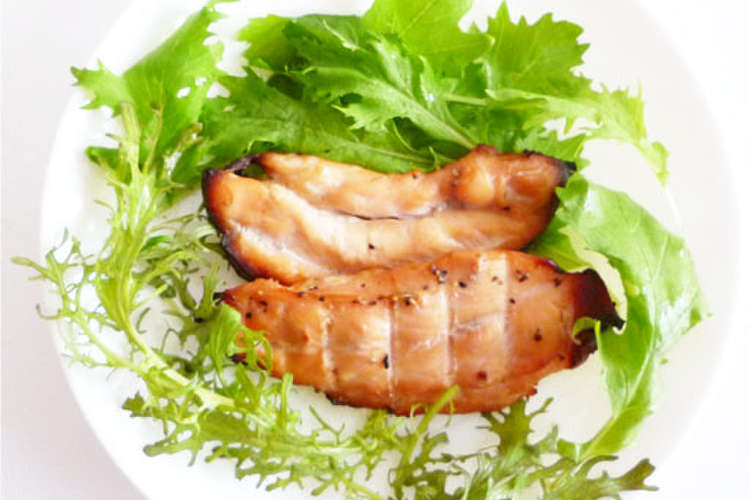 スキレットで鶏ささみ燻製 スモークチキン レシピ 作り方 By Liqueur クックパッド