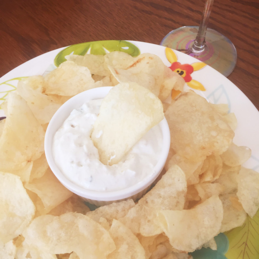 オニオンディップ ー ポテトチップの友 by JamieKata 【クックパッド】 簡単おいしいみんなのレシピが395万品