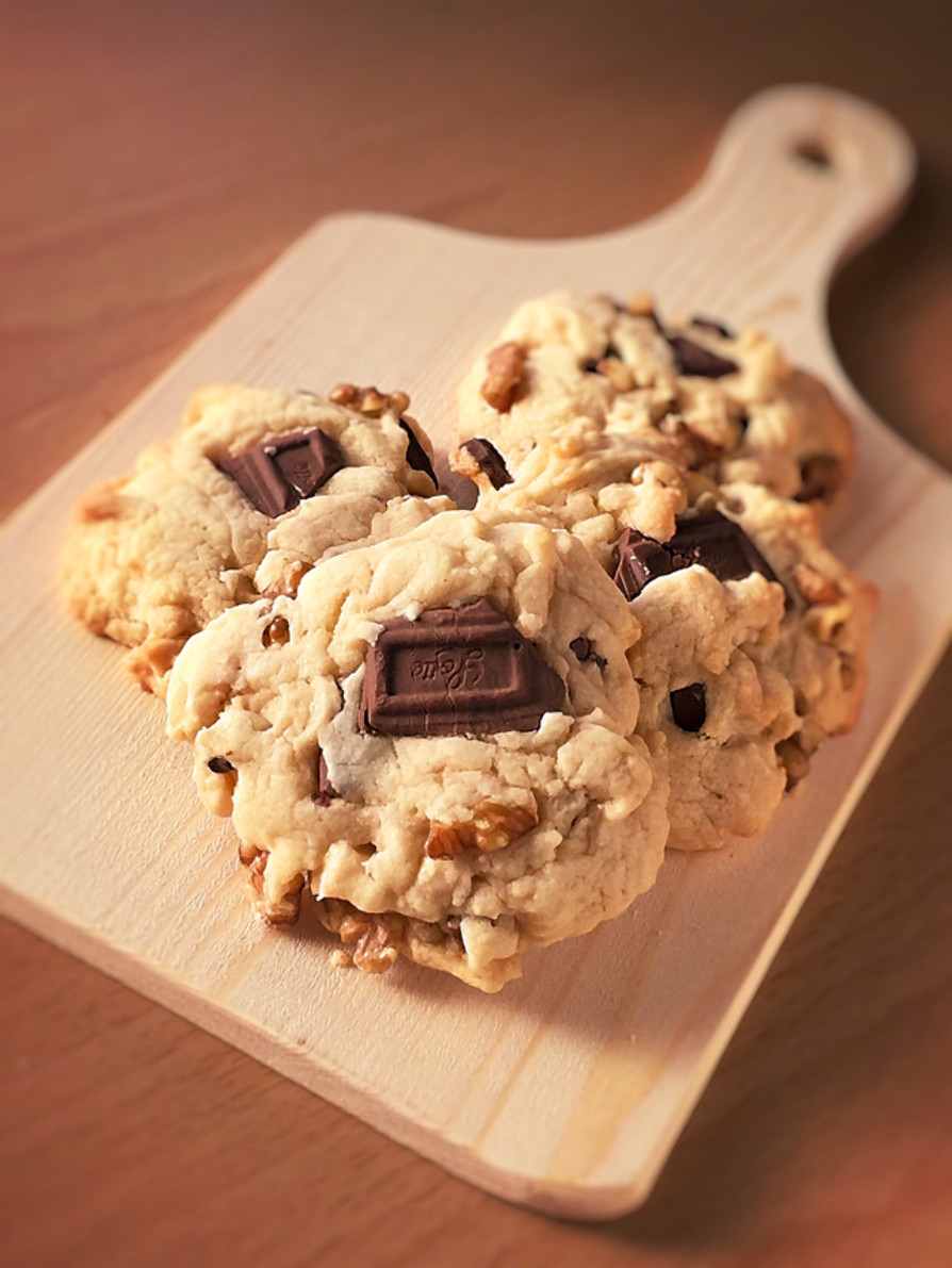簡単アメリカンなチョコチャンククッキーの画像