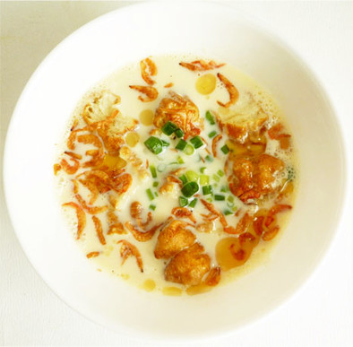 鹹豆漿　シェントウジャン　台湾豆乳スープの写真