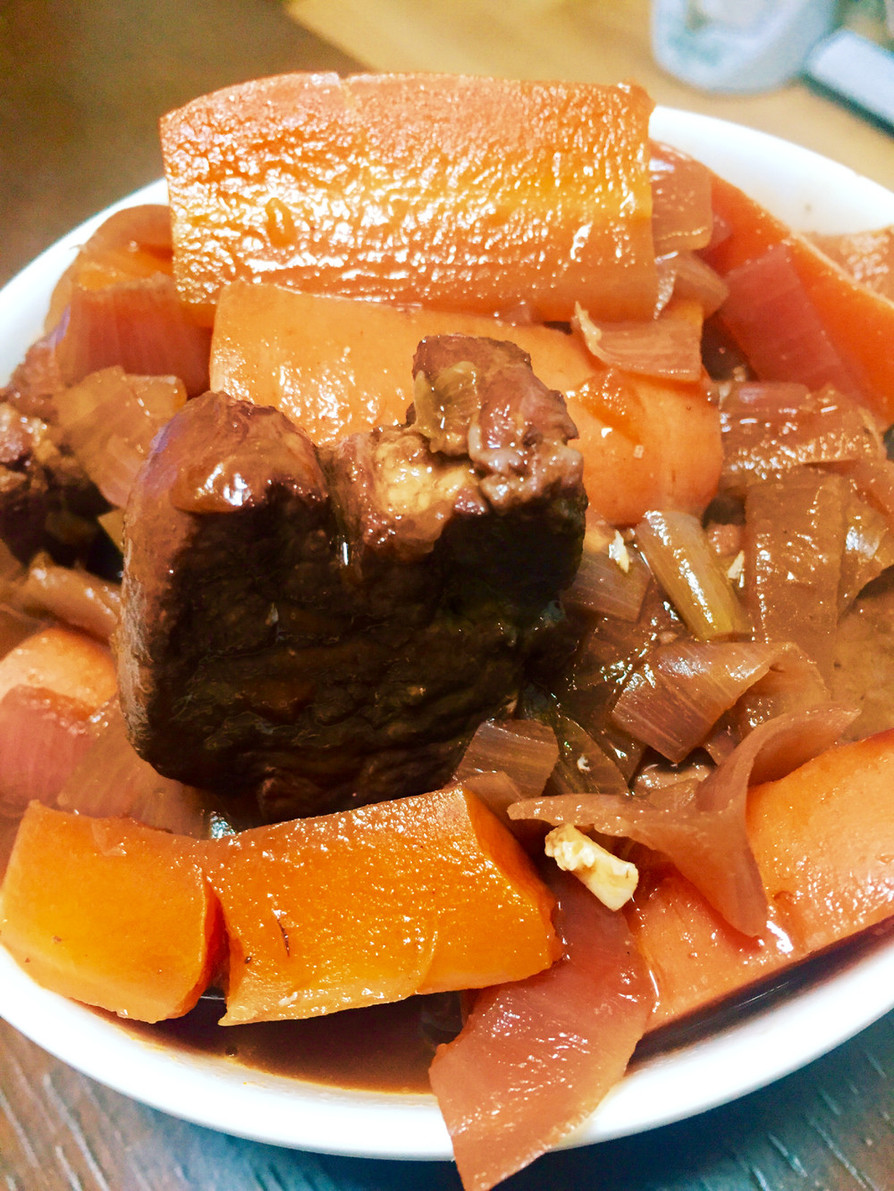圧力鍋で☆豚ヒレ肉の赤ワイン煮の画像