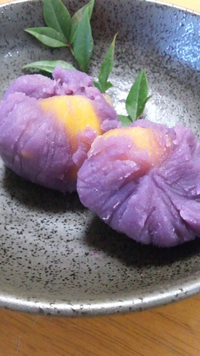 紫芋で栗きんとんの写真