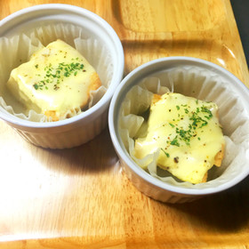お弁当に 簡単 厚揚げのチーズ焼き
