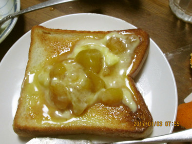 栗きんとバタートースト♡の写真