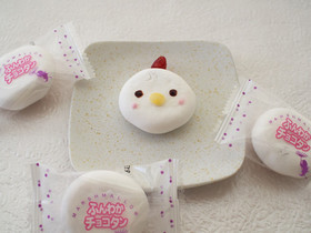 チョコマシュマロの酉年デコ