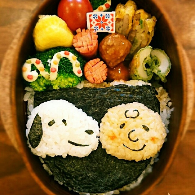 スヌーピー チャーリーブラウン キャラ弁 レシピ 作り方 By Mymh1234 クックパッド 簡単おいしいみんなのレシピが356万品