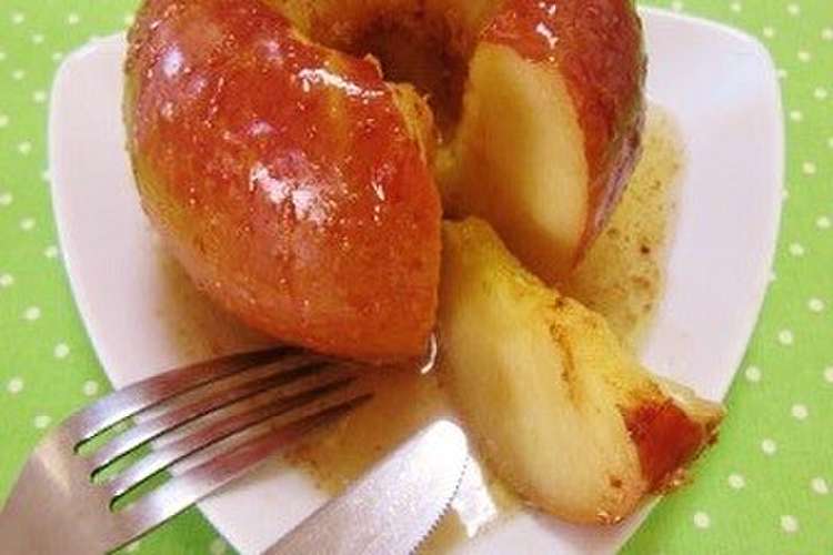 オーブンで焼きりんご ワイン風味 レシピ 作り方 By Shokenママ クックパッド 簡単おいしいみんなのレシピが349万品