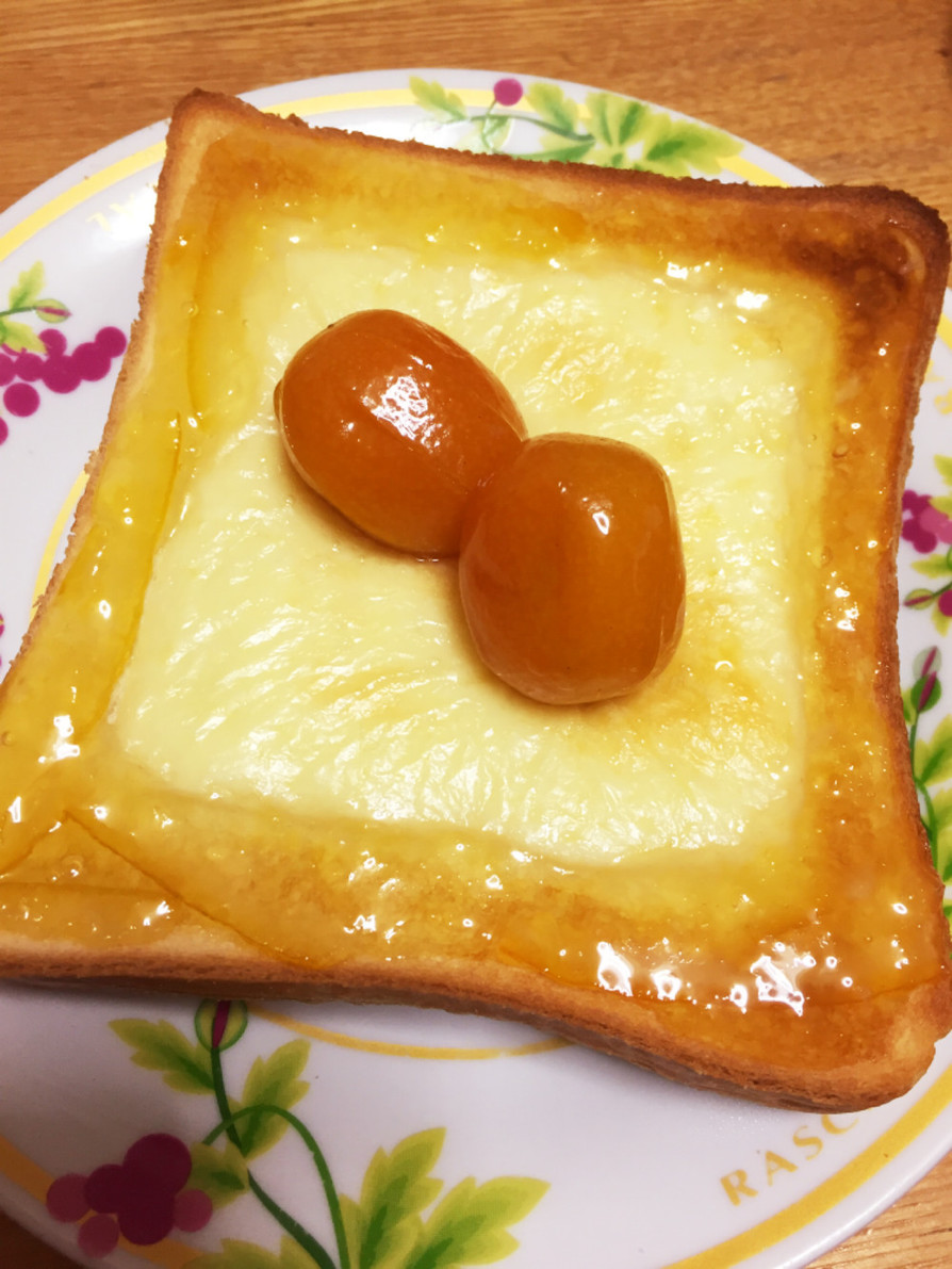 マーマレードチーズトースト☆金柑のせの画像