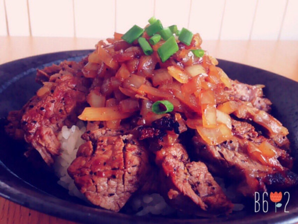 シャリアピンステーキ丼(食戟のソーマ)