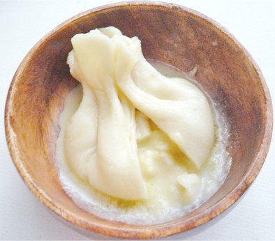 ブッラータ　モッツァレラ生クリームチーズの写真