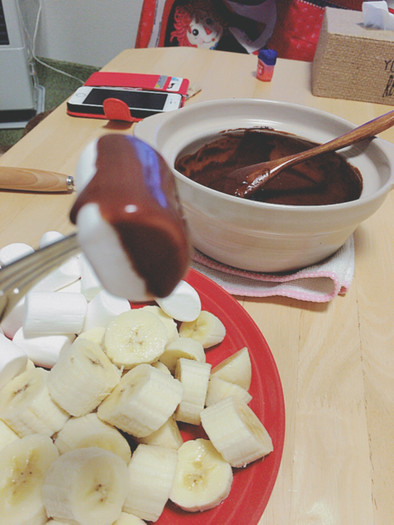 1人用土鍋で簡単チョコレートフォンデュの写真