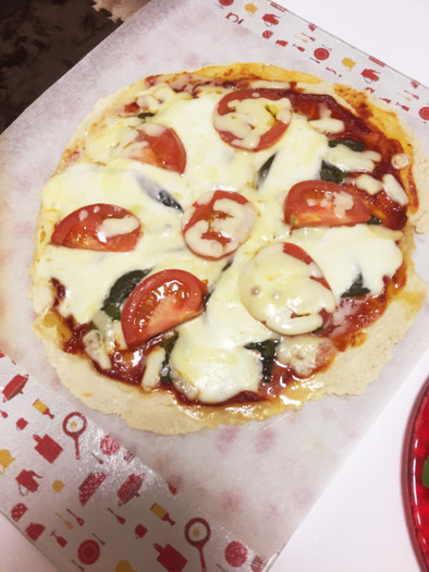 簡単！発酵なしで美味しいマルゲリータピザの写真