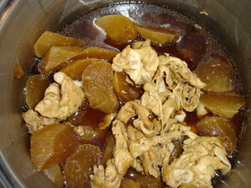 豚肉と大根の中華煮