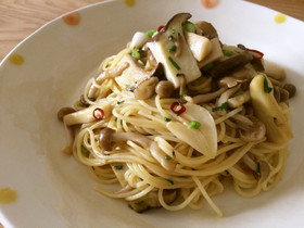 昆布酢で手軽に簡単♪きのこたっぷりパスタ
