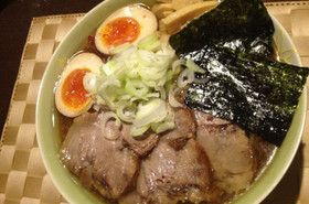 【簡単レシピ】本格的しょうゆラーメン!