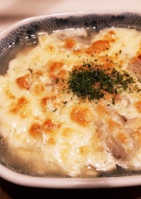 お餅で簡単♪オニオングラタンスープ風