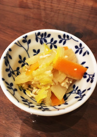 白菜と人参とひき肉の味噌マヨ炒め 簡単