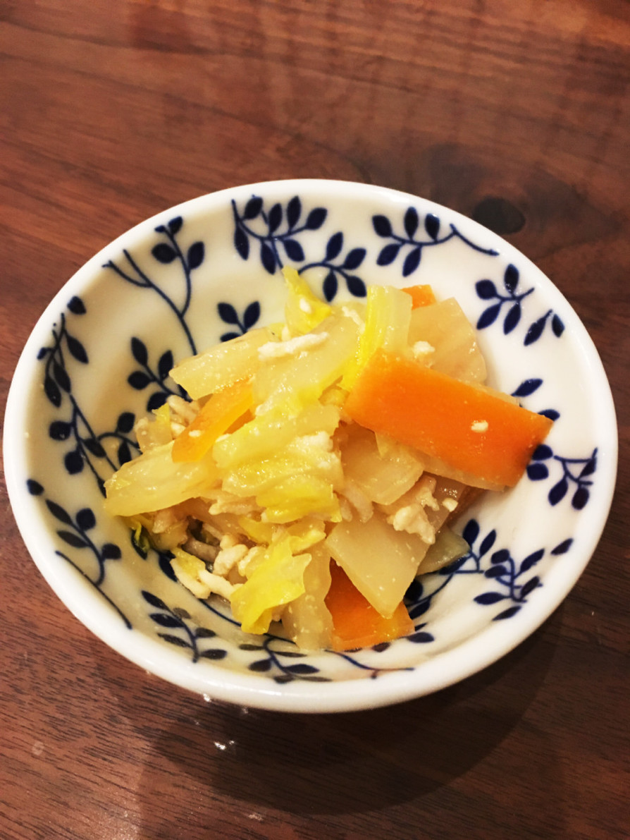 白菜と人参とひき肉の味噌マヨ炒め 簡単の画像