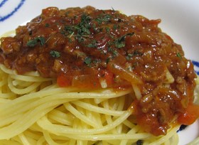 レトルトに愛をこめて♪家庭風ミートソース