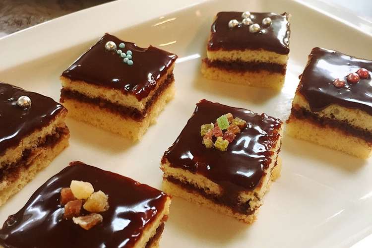 大量生産 かんたん一口チョコケーキ レシピ 作り方 By ごくもり クックパッド 簡単おいしいみんなのレシピが350万品