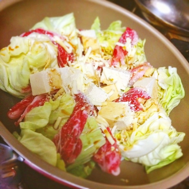 キャベツ丸ごと☆豚肉と豆腐の柚子胡椒煮の画像