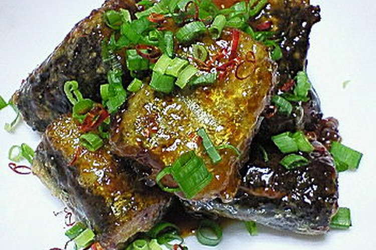 ピリ辛揚げ焼き秋刀魚 ご飯が止まらない レシピ 作り方 By Sweet1 クックパッド 簡単おいしいみんなのレシピが374万品
