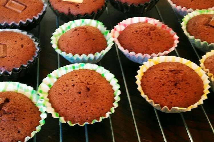 ビターな大人のチョコカップケーキ レシピ 作り方 By ｍ０７ クックパッド 簡単おいしいみんなのレシピが356万品