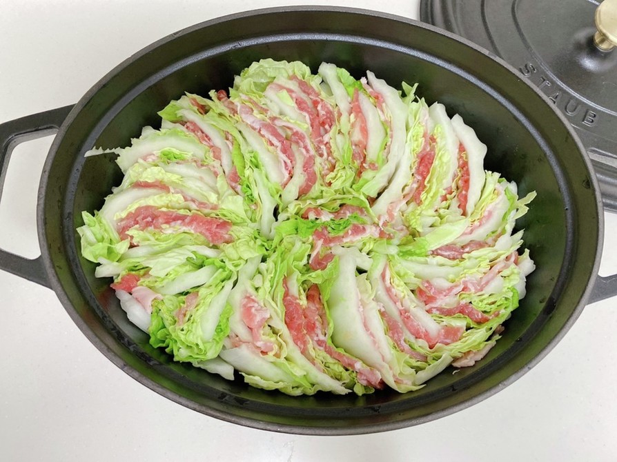 豚バラ&白菜de基本のミルフィーユ鍋♡の画像