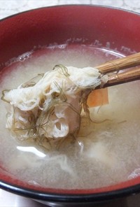 スープジャーで激旨なヤマブシタケの味噌汁