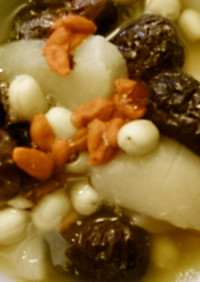 梨・レンシ・ナツメ栄養満点スープ