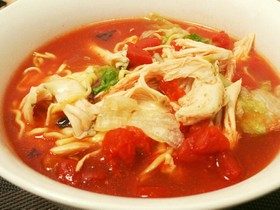 インスタントトマトラーメン