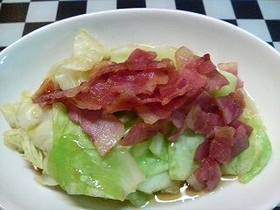 キャベツとベーコンのおひたし