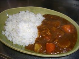 うちのツナカレー。