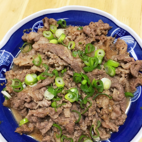 牛肉のゴマ風味焼き