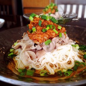かんたんゴマキムチ素麺♪