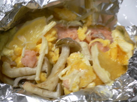 秋の香り☆きのこと鮭のホイル蒸し