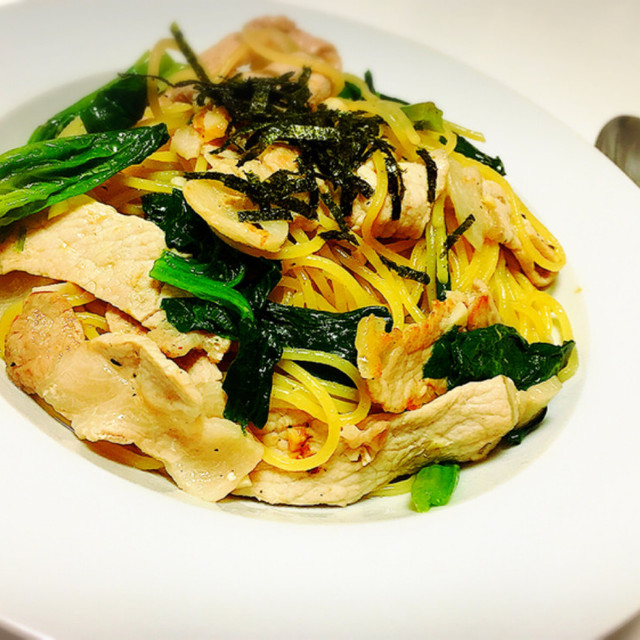 豚肉とほうれん草の梅にんにくパスタ レシピ 作り方 By ここかなここ クックパッド