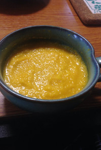 金美人参と南瓜の黄色いポタージュスープ