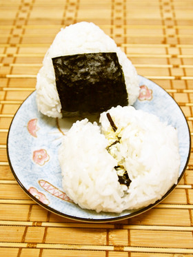 塩昆布マヨおにぎり☆