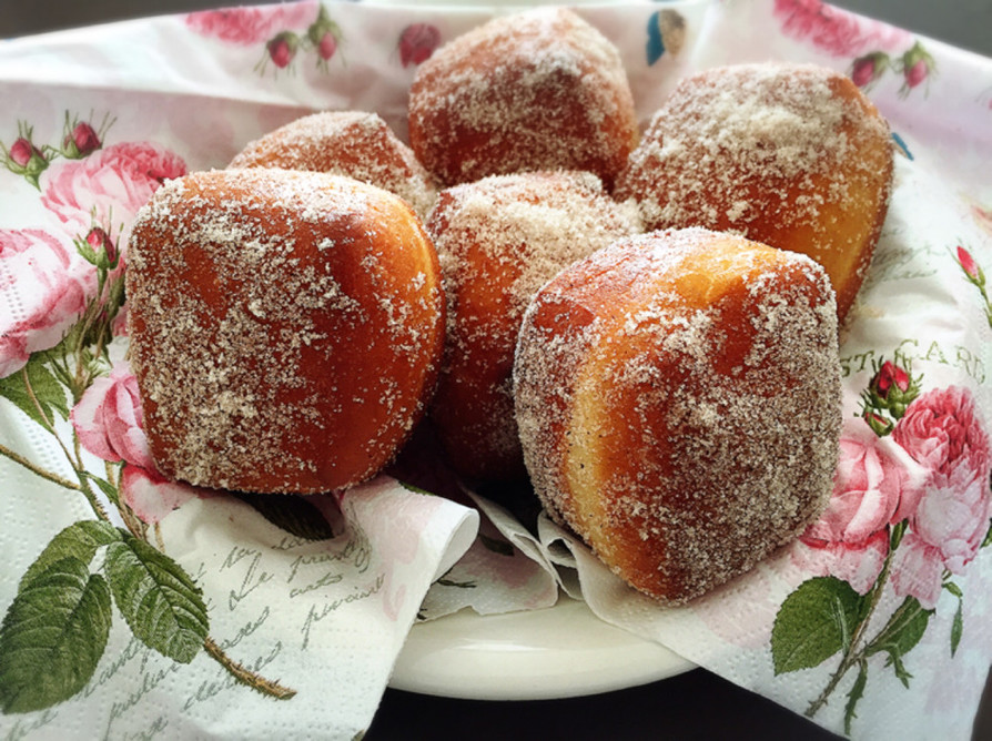 揚げシナモンロールアップルターンオーバーのレシピ