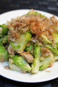 つぼみ菜とツナの炒め物
