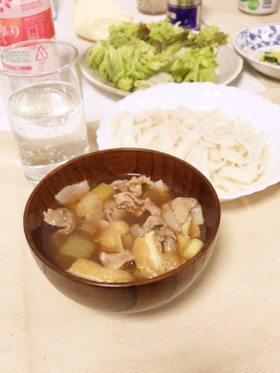 豚バラ肉で!うどんのつけ汁