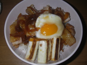 タレが美味しい!鶏照り煮丼